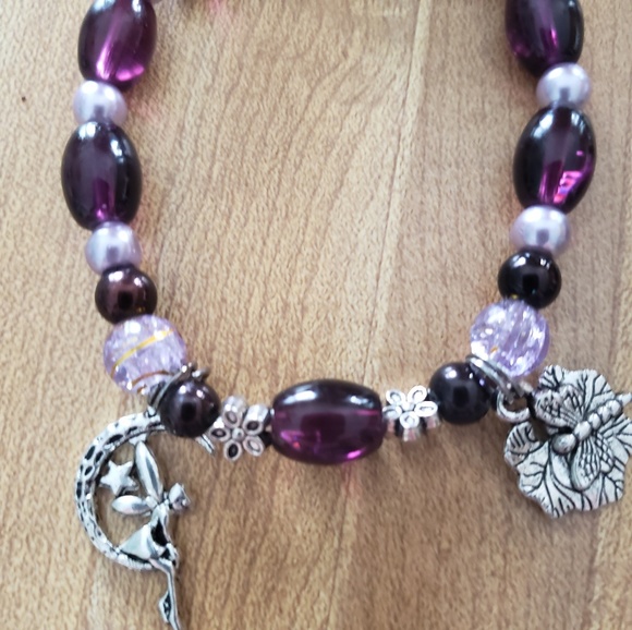 NEW Set of 4 handmade stretch bracelets - Picture 3 of 5